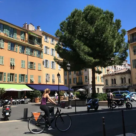 Rue Barla *