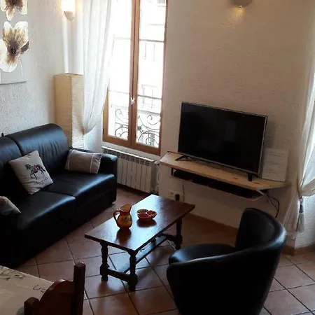 Apartment Rue Barla